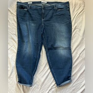 EUC Torrid size 30R boyfriend jeans